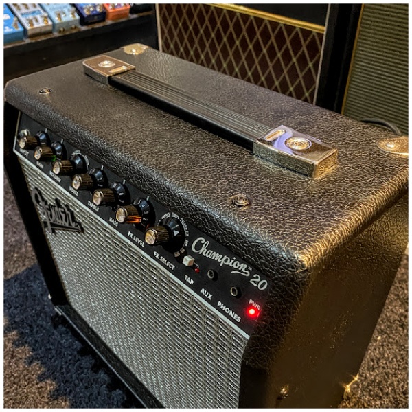 Amplificador Fender Champion 20 Combo con Efectos