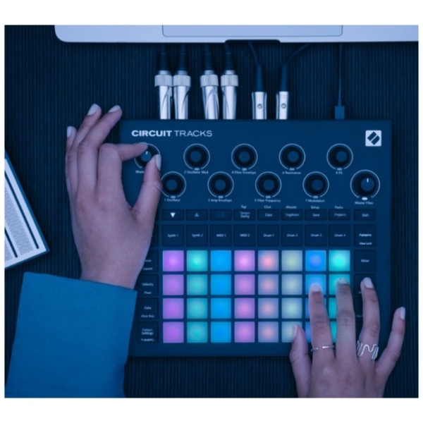 Novation Circuit Tracks Sintetizador y Controlador - Imagen 6