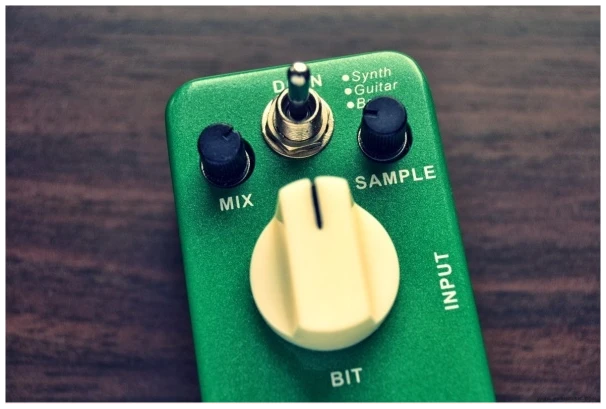 Pedal De Efecto Mooer Lofi Machine Synth Filter - Compas Uno